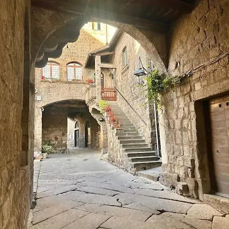San Peter Door Viterbo