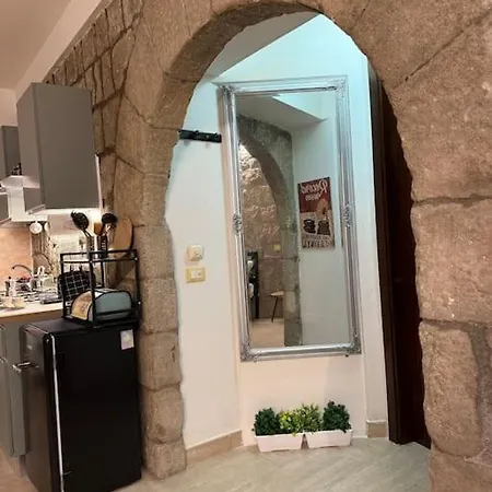 San Peter Door Apartment *